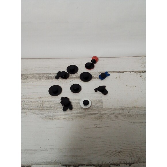 Croc Jibbitz Assorted Accessories 11 pieces  Superman / Spider-Man / Sports - Picture 6 of 7